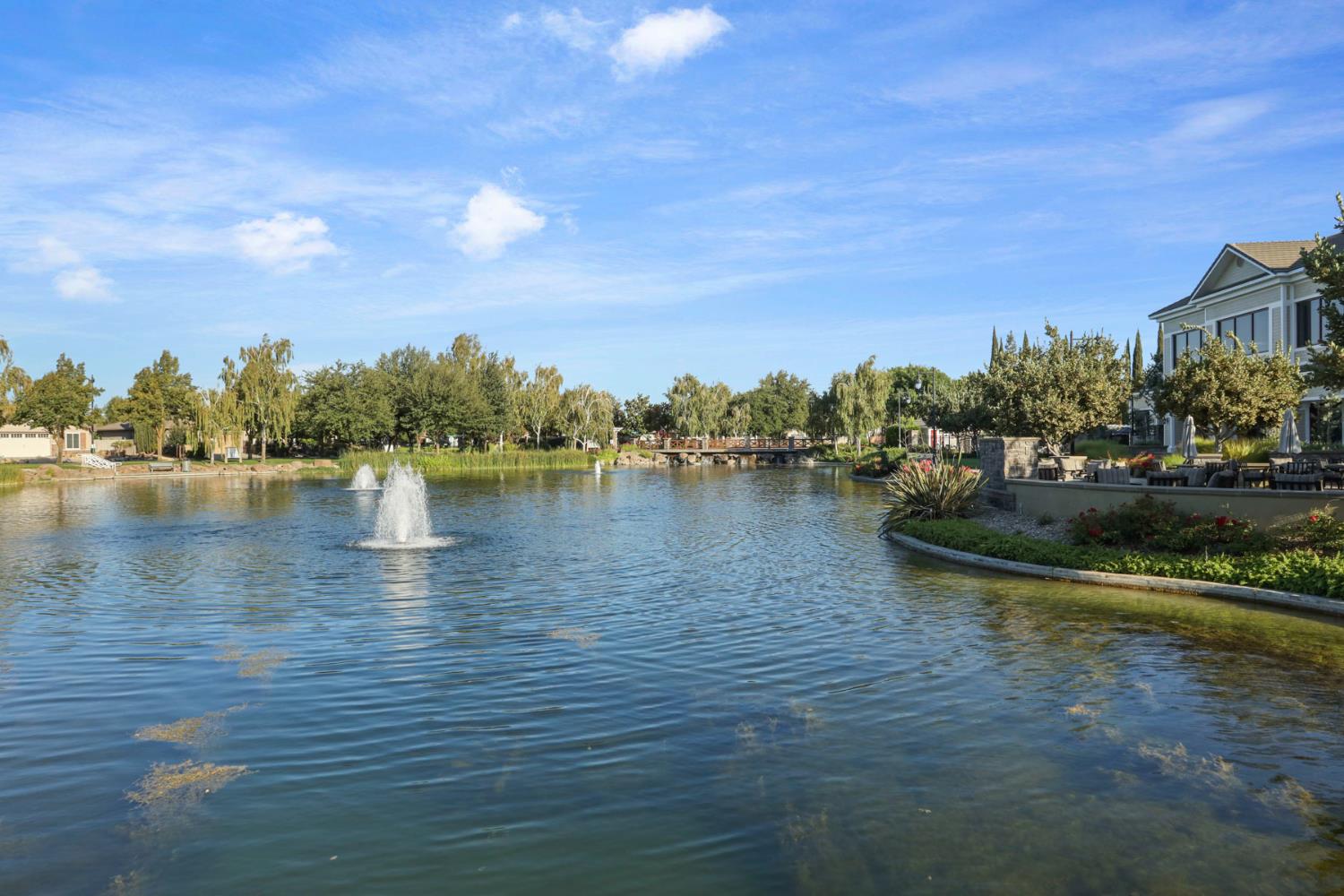 1395 Chestnut Hill Dr, Manteca, CA 95336