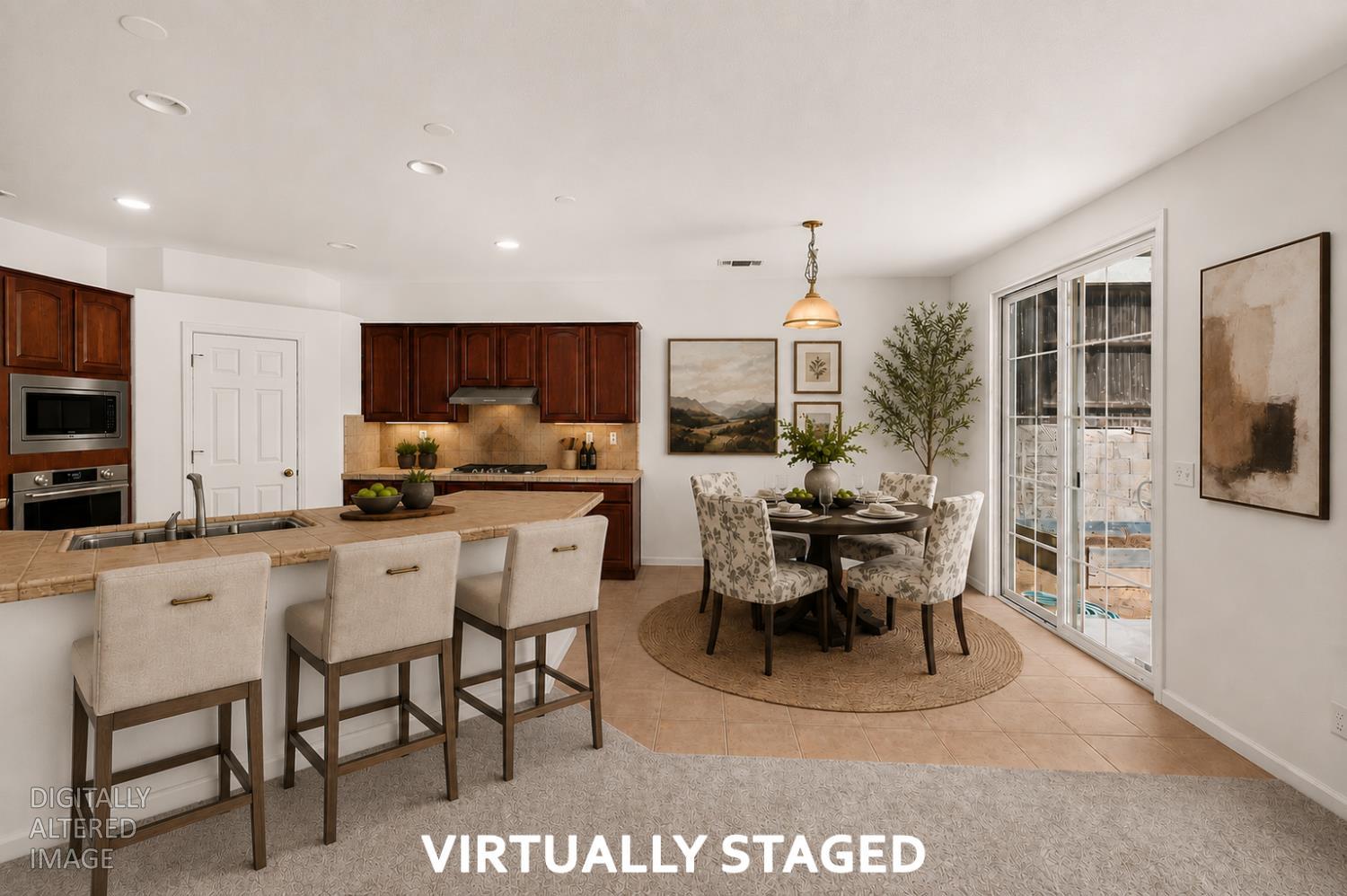 212 Coastal Ln, Waterford, CA 95386