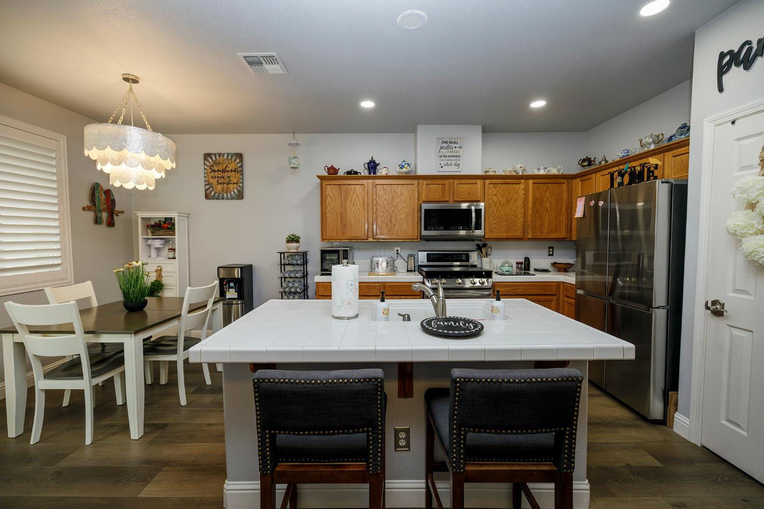 1169 Moon River Way, Ceres, CA 95307