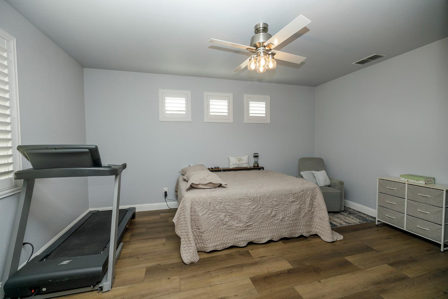 1169 Moon River Way, Ceres, CA 95307