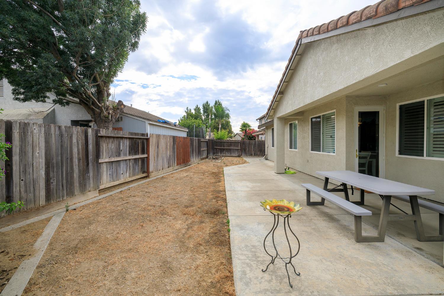 1169 Moon River Way, Ceres, CA 95307
