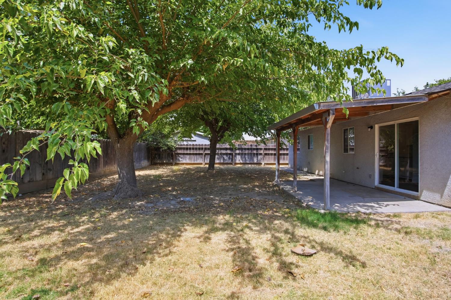 1975 Prince St, Newman, CA 95360
