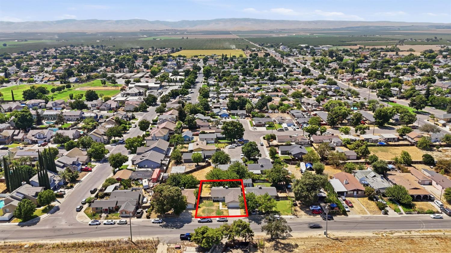 1975 Prince St, Newman, CA 95360