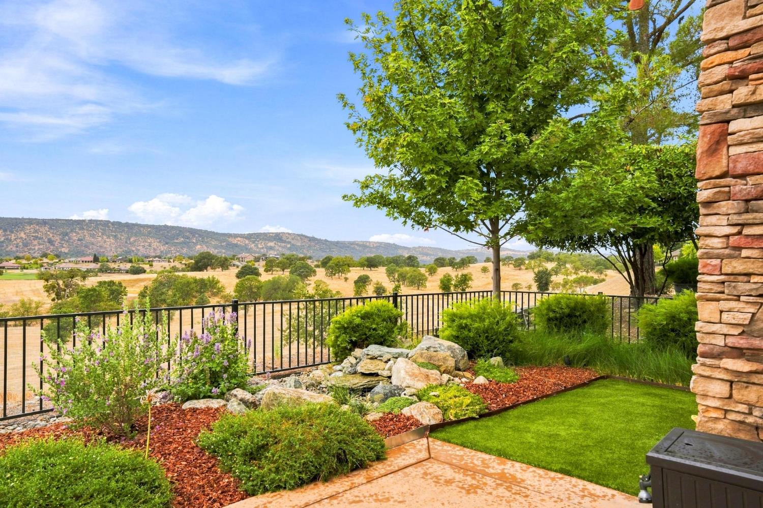 217 Rock Ridge Ln, Copperopolis, CA 95228