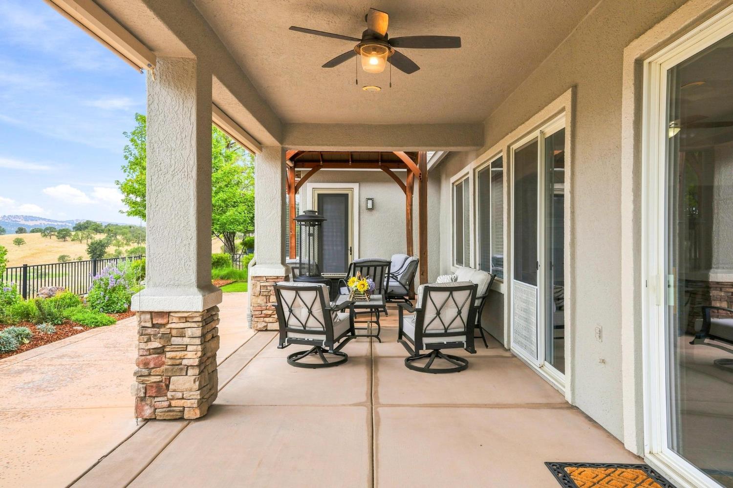 217 Rock Ridge Ln, Copperopolis, CA 95228