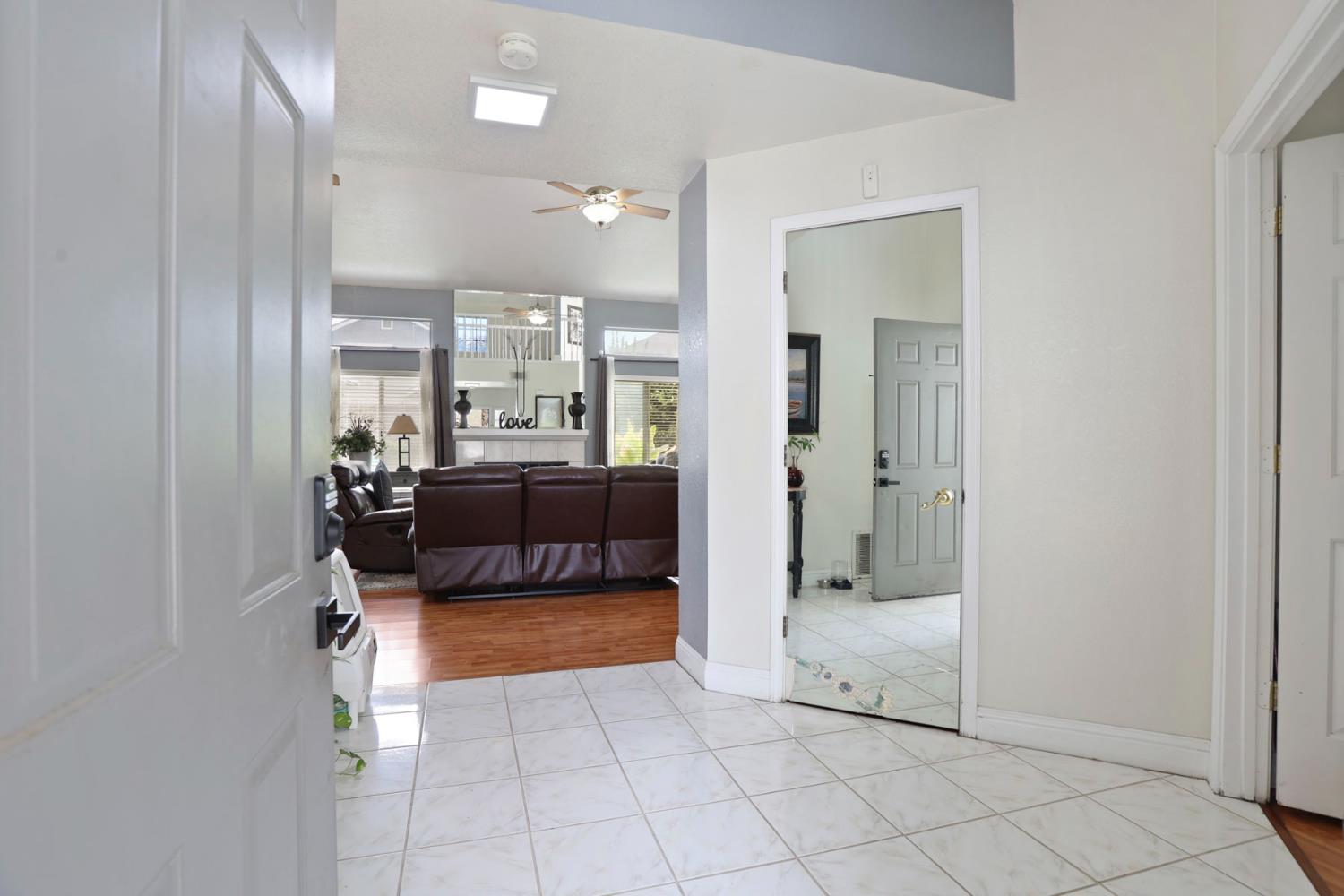 2316 Grouse Crossing Way, Modesto, CA 95355