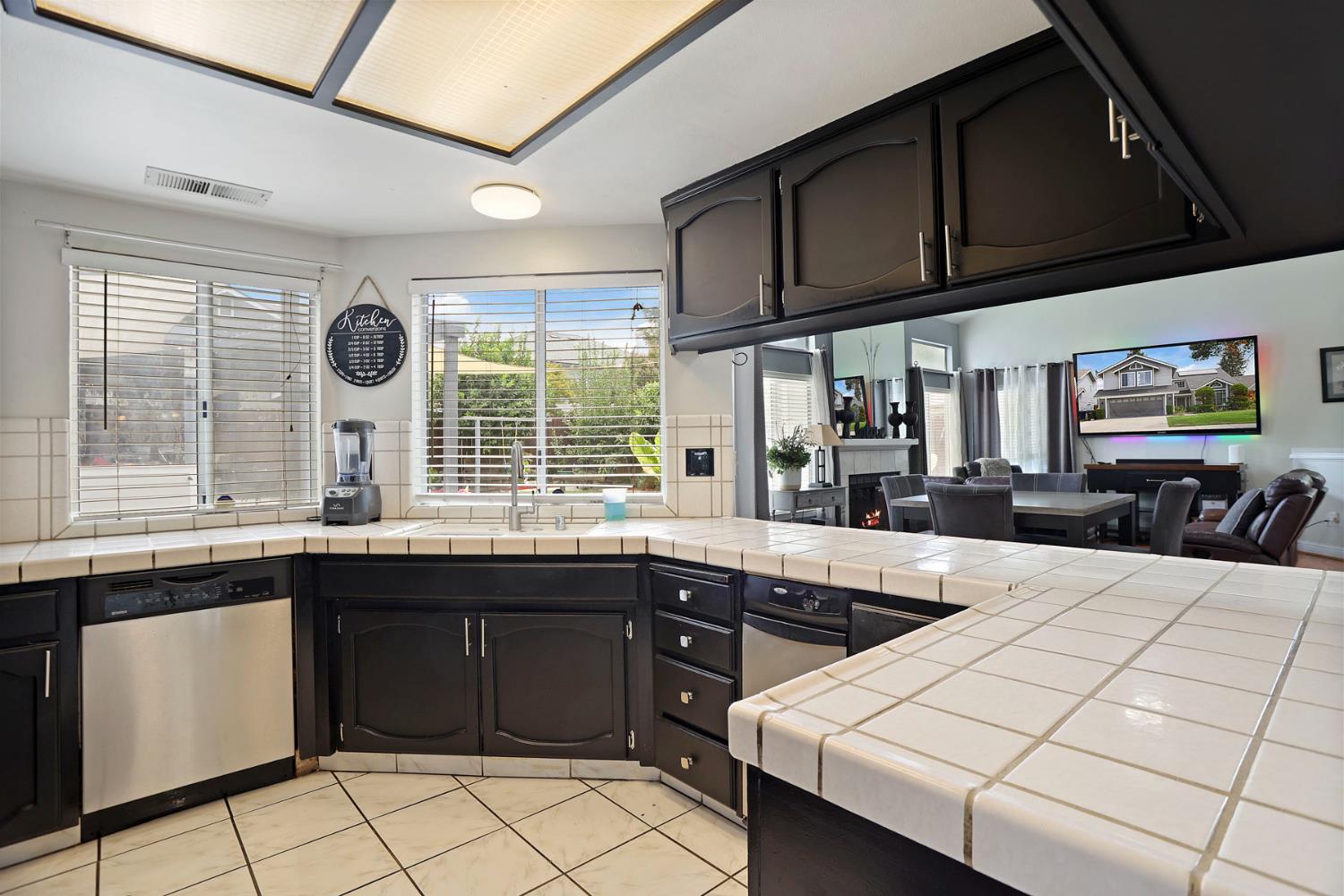 2316 Grouse Crossing Way, Modesto, CA 95355
