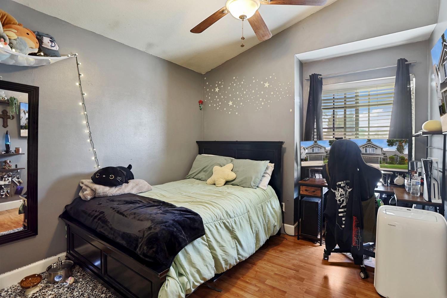2316 Grouse Crossing Way, Modesto, CA 95355