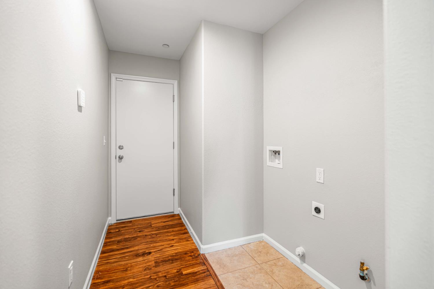 7462 Wren Dr, Winton, CA 95388