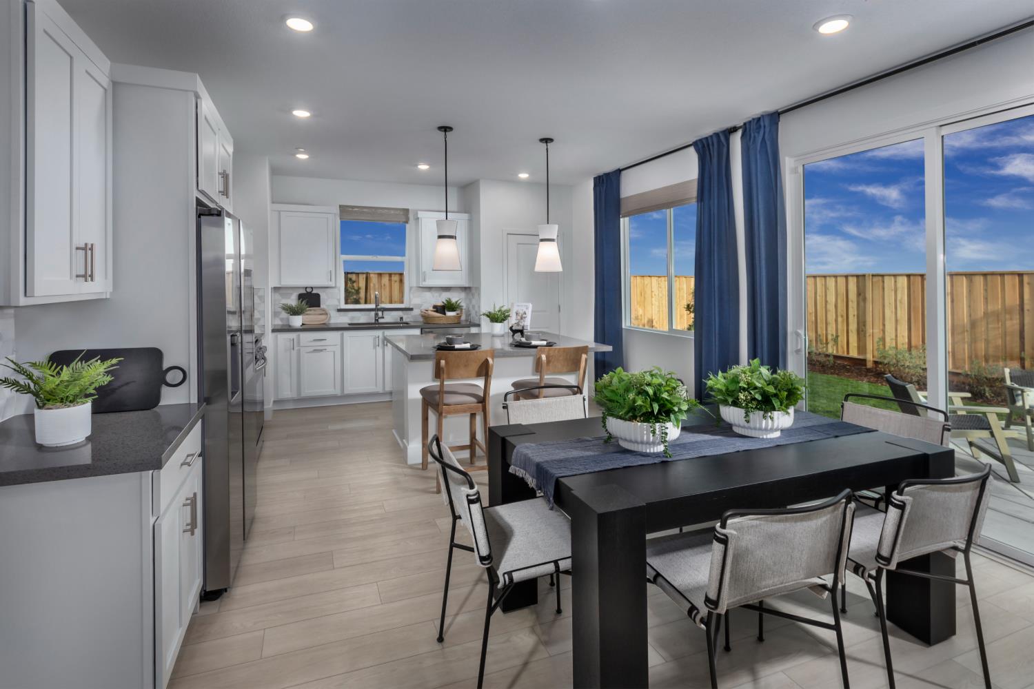 3303 Cascade Dr, Manteca, CA 95337
