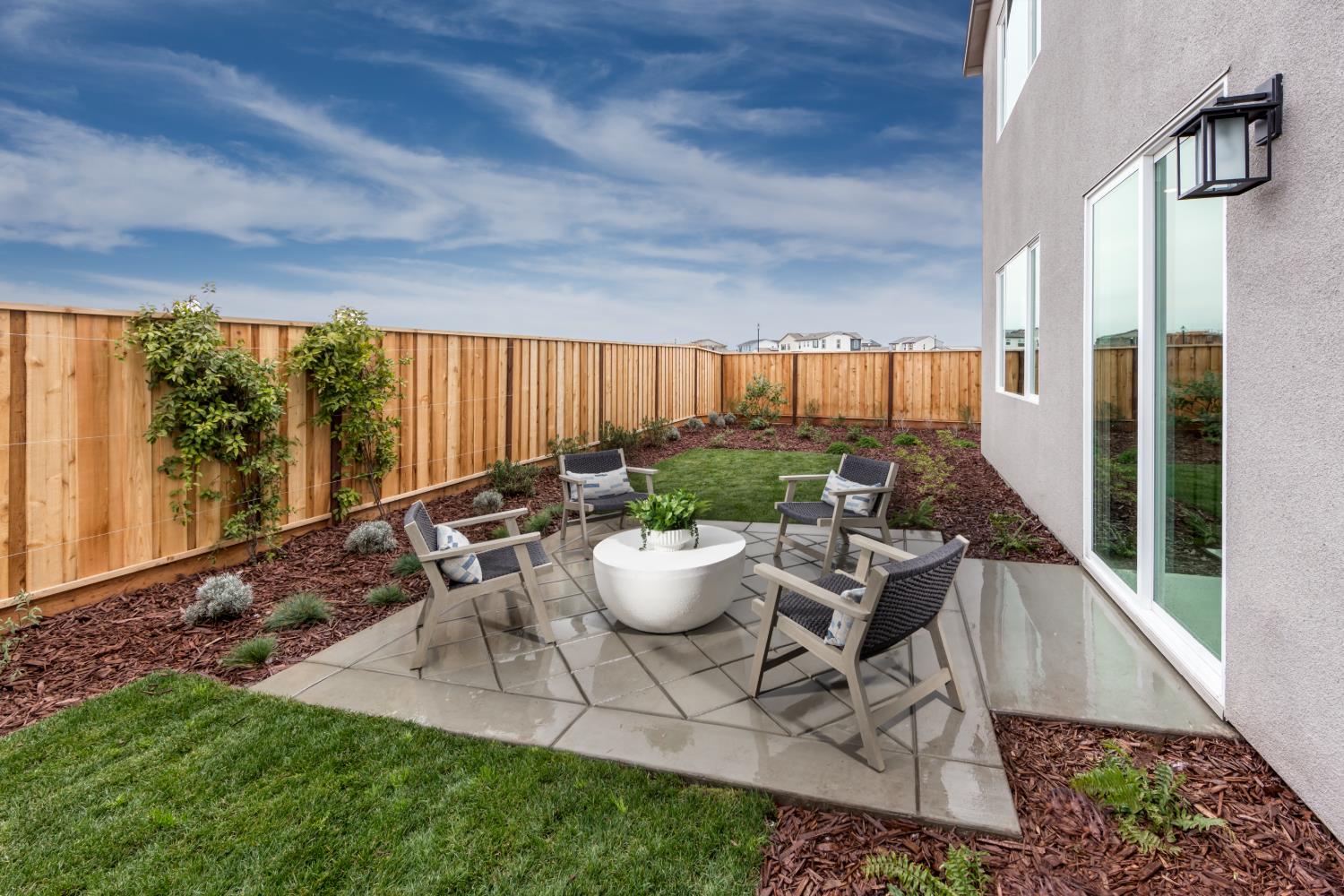 3303 Cascade Dr, Manteca, CA 95337