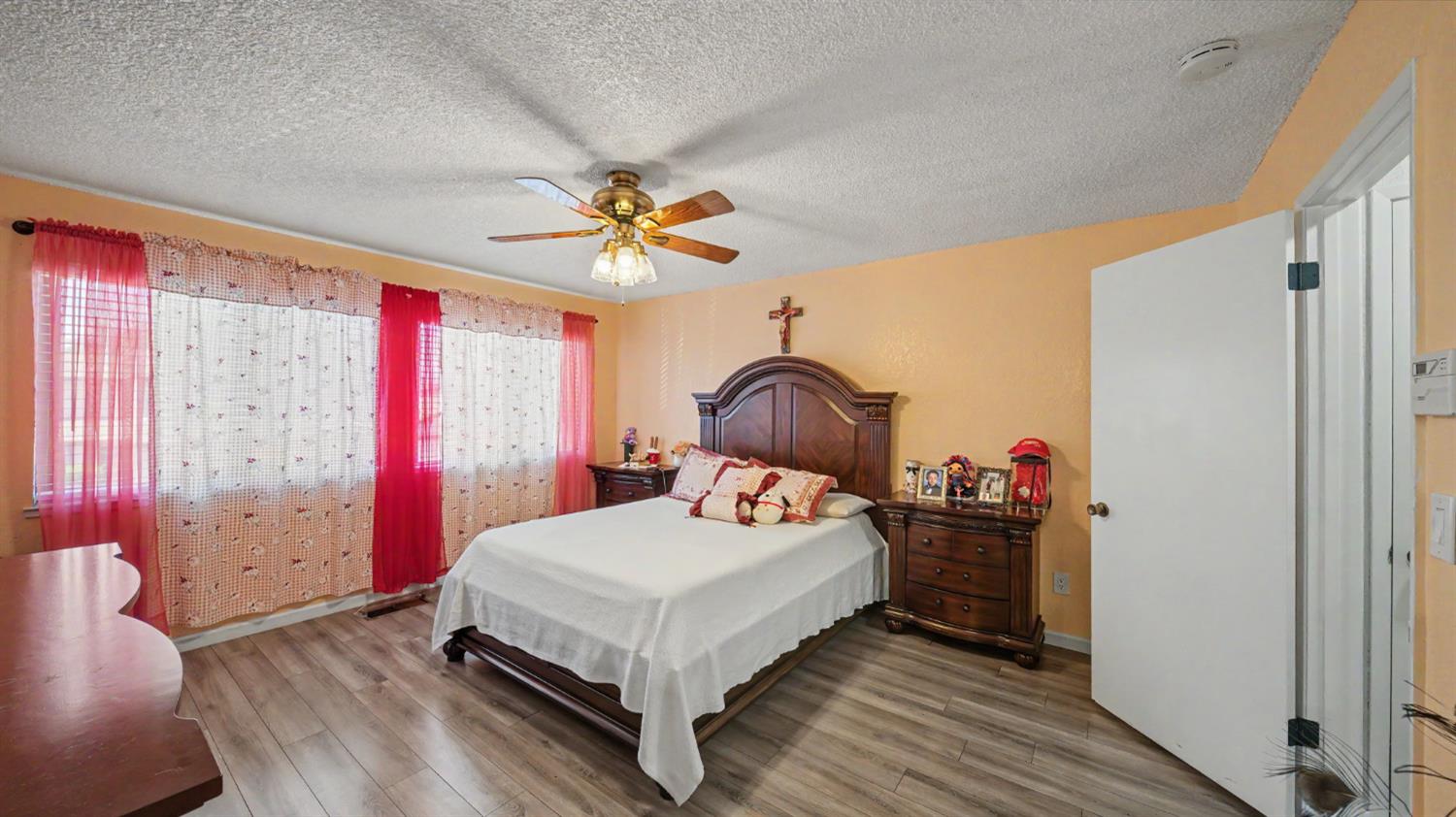 1140 Courtney Way, Modesto, CA 95358