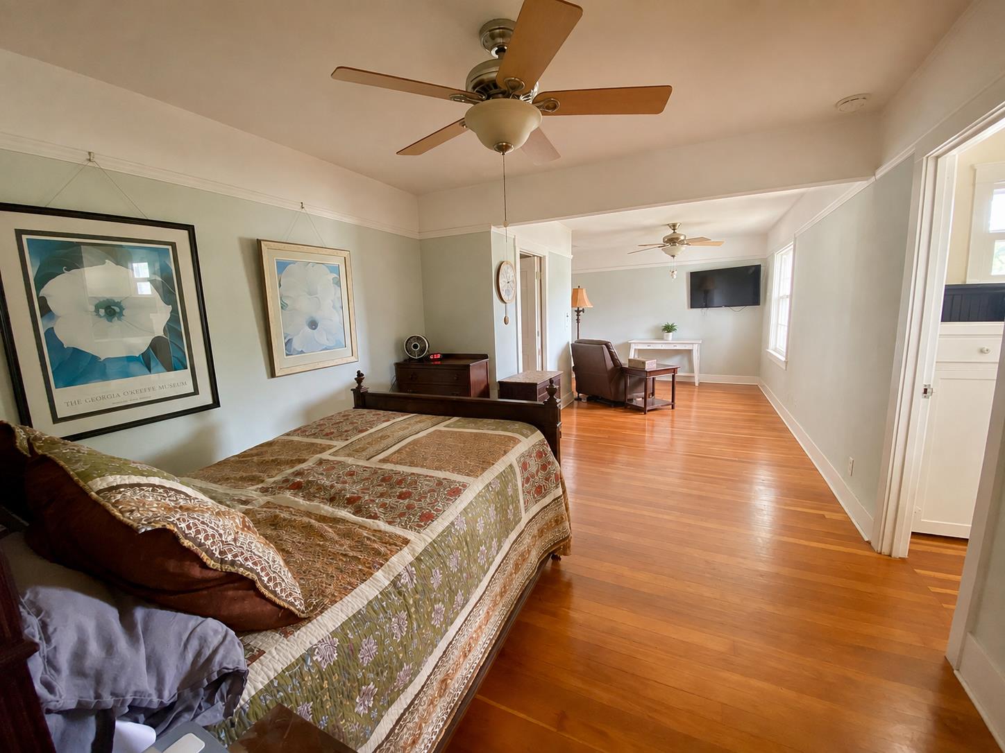 242 Laurel Ave, Oakdale, CA 95361