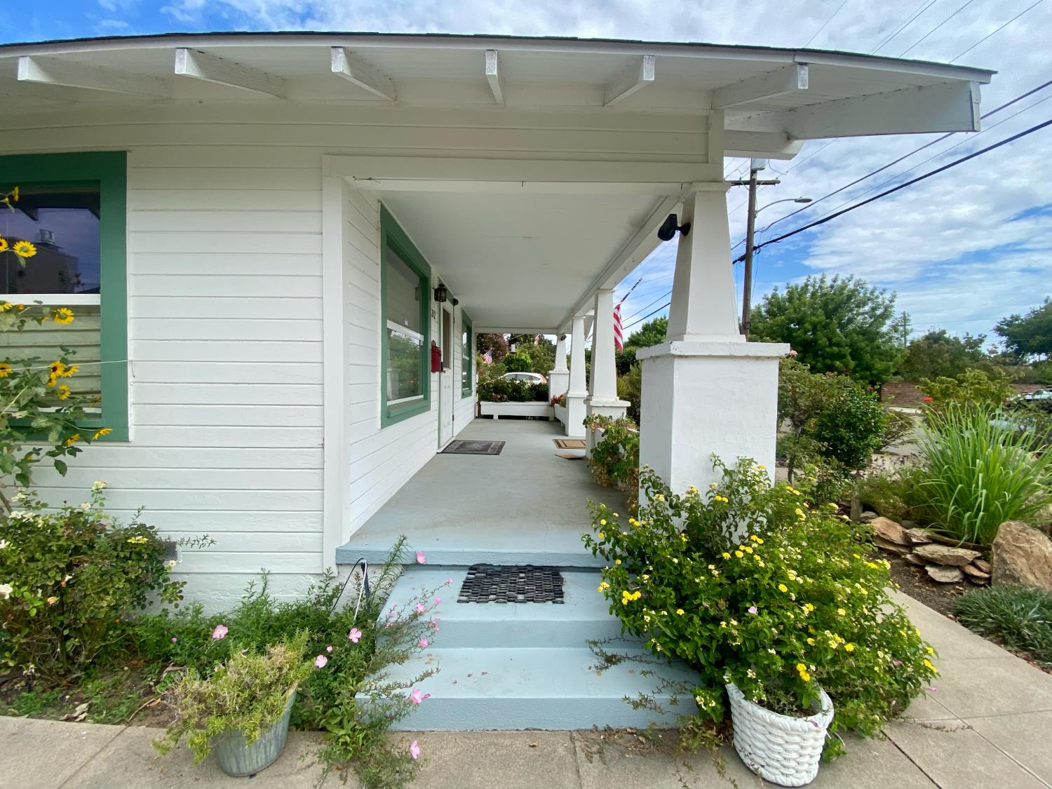 242 Laurel Ave, Oakdale, CA 95361