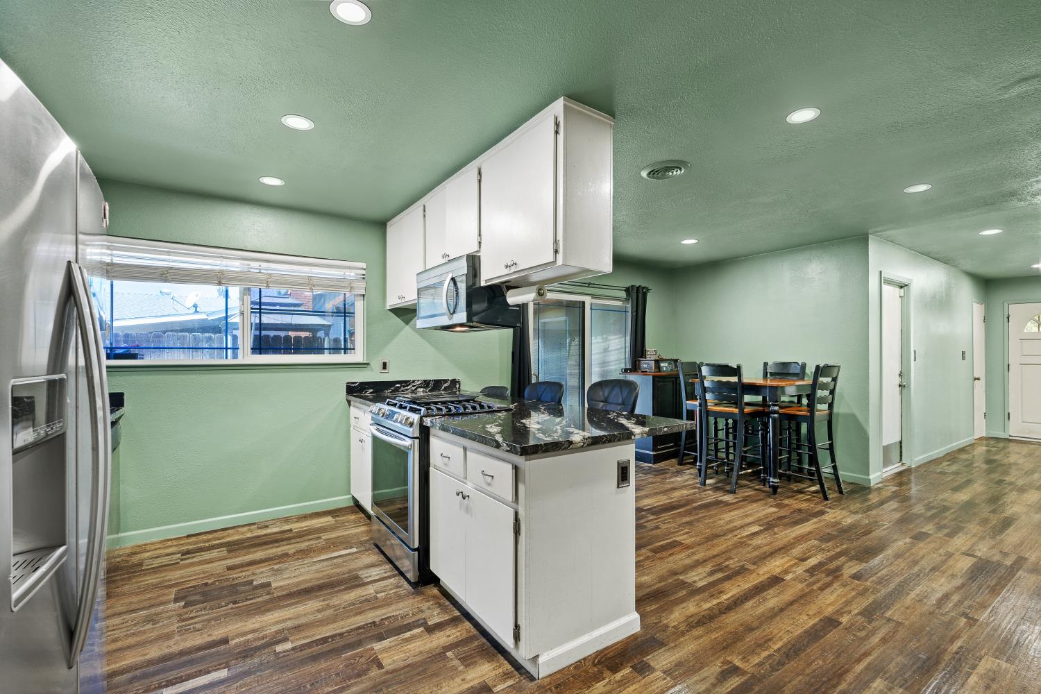 1608 Montecito Ave, Modesto, CA 95355
