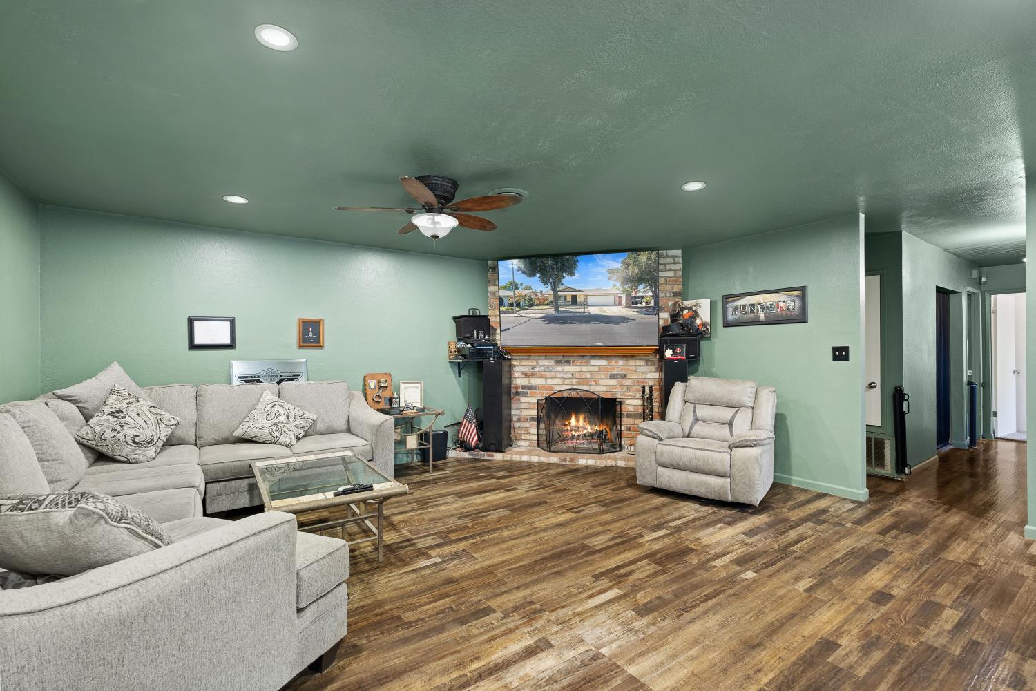 1608 Montecito Ave, Modesto, CA 95355