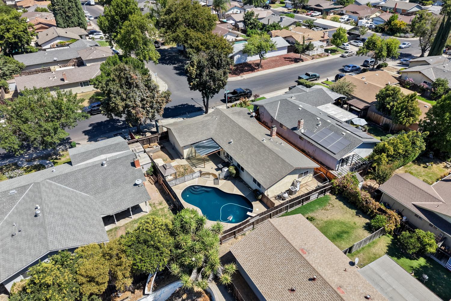 1608 Montecito Ave, Modesto, CA 95355