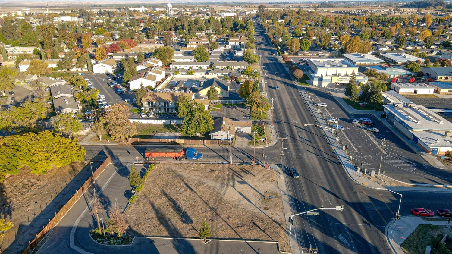 991 E Bellevue Rd, Atwater, CA 95301