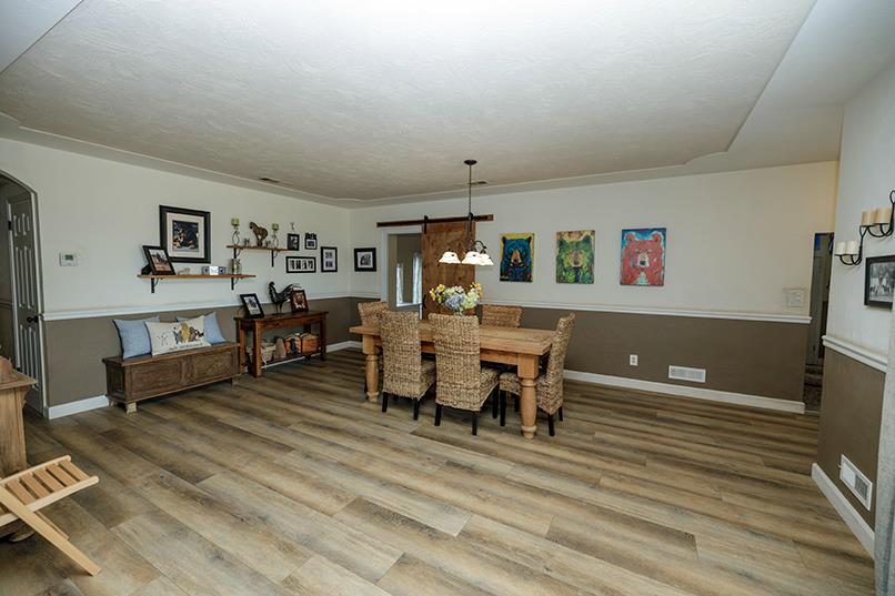 6249 Eleanor Rd, Oakdale, CA 95361