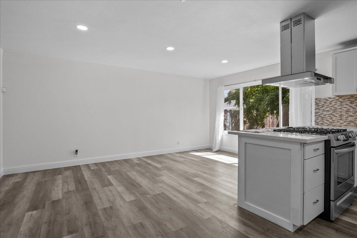 1820 Serena Ave, Modesto, CA 95355