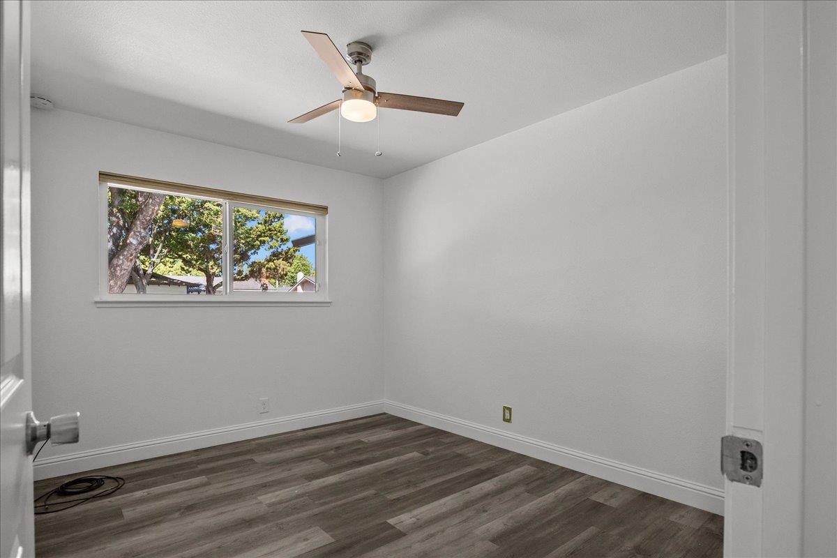 1820 Serena Ave, Modesto, CA 95355