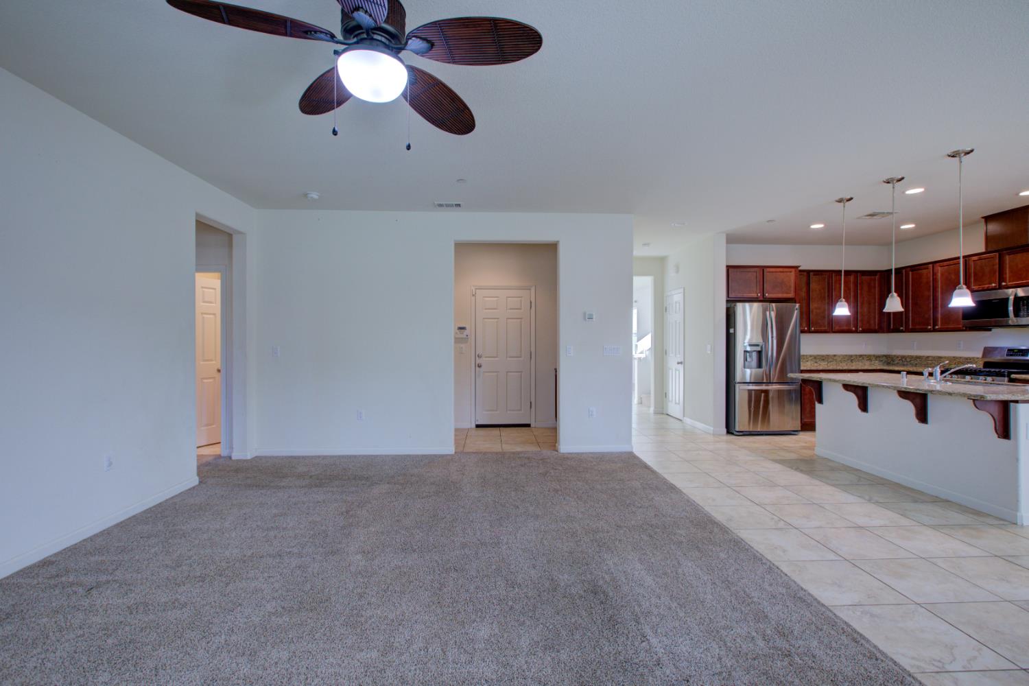 9666 Cabernet Ct, Patterson, CA 95363