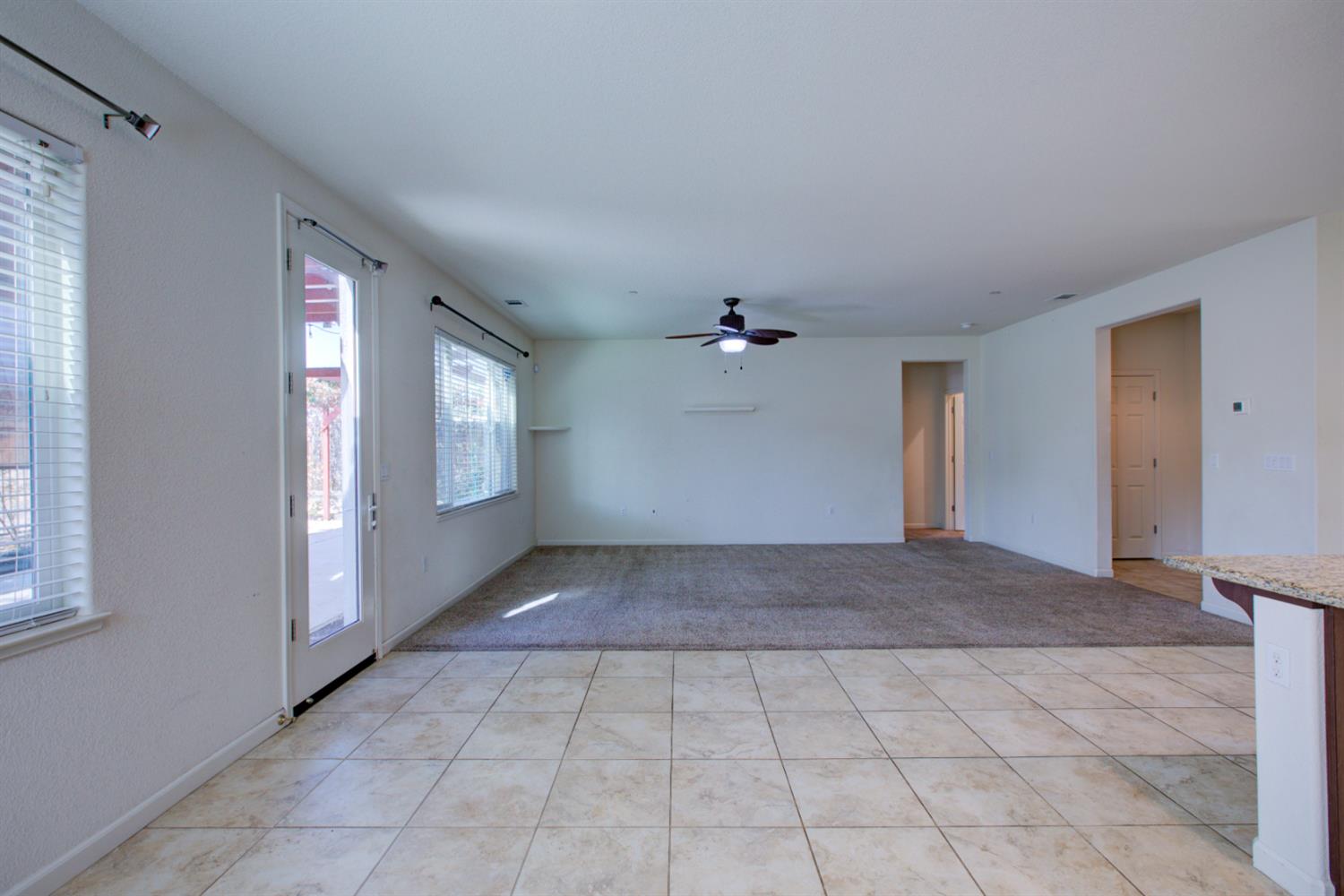 9666 Cabernet Ct, Patterson, CA 95363