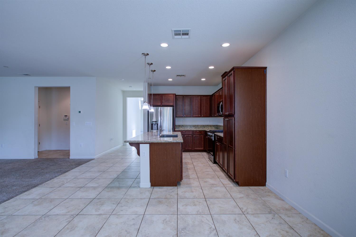 9666 Cabernet Ct, Patterson, CA 95363