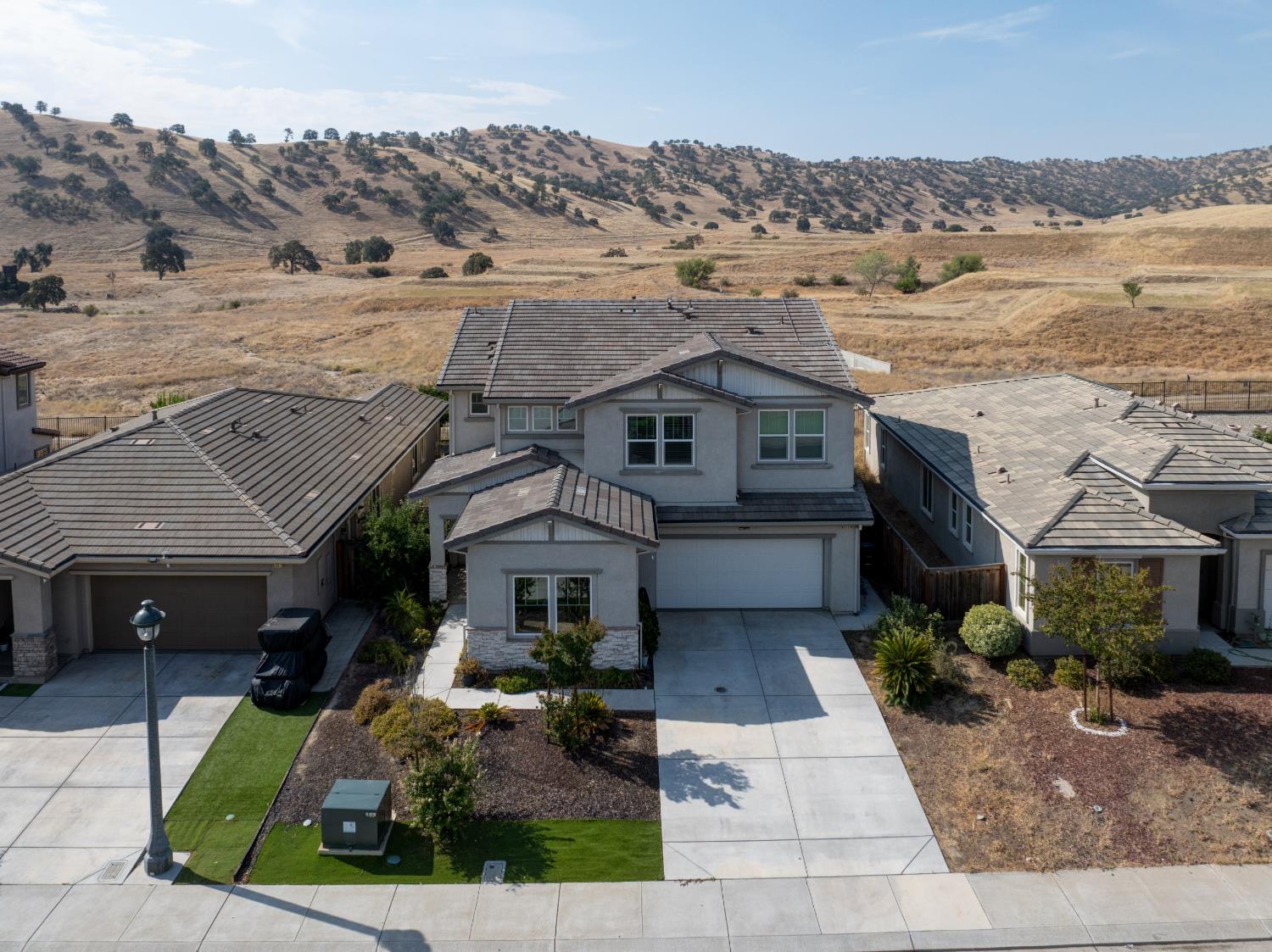 9666 Cabernet Ct, Patterson, CA 95363