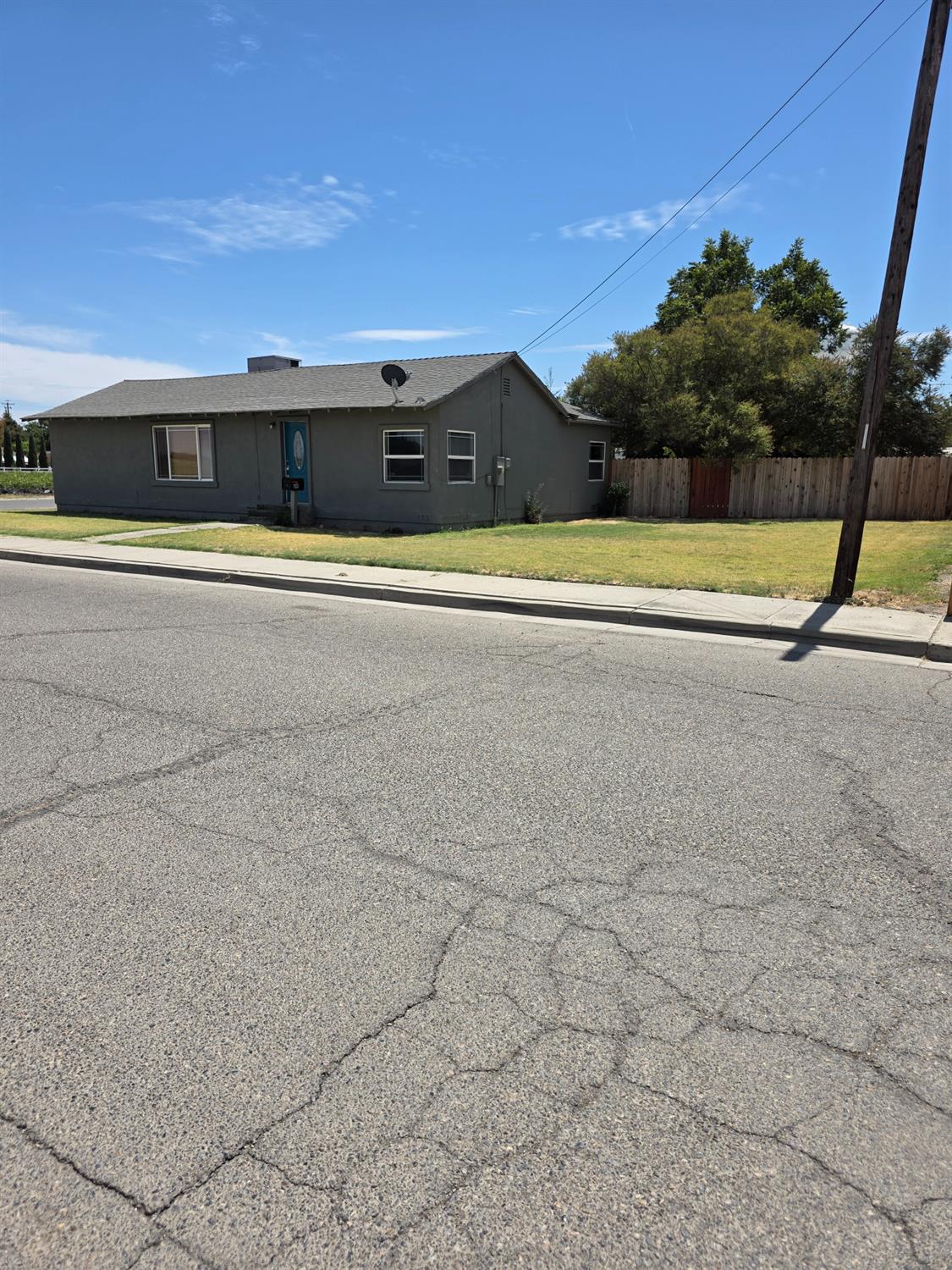 1533 Merced Street, Dos Palos, CA 93620