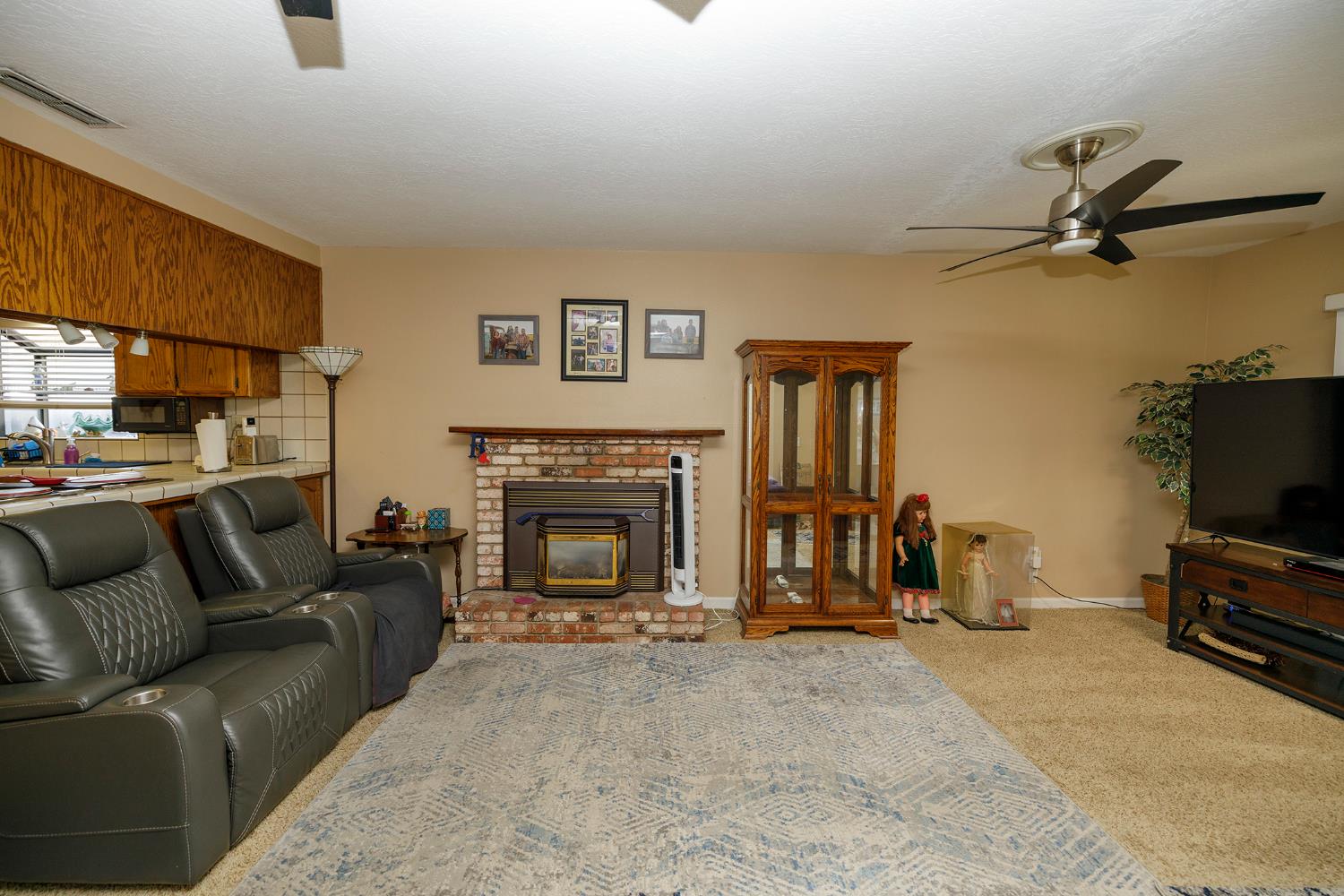 2725 Villa Ramon Dr, Ceres, CA 95307