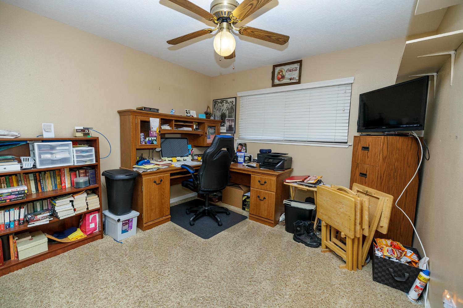 2725 Villa Ramon Dr, Ceres, CA 95307