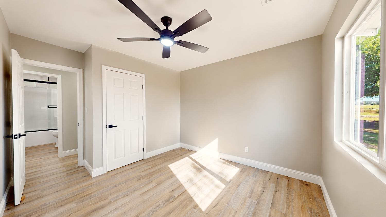 4728 Zorro Rd, La Grange, CA 95329