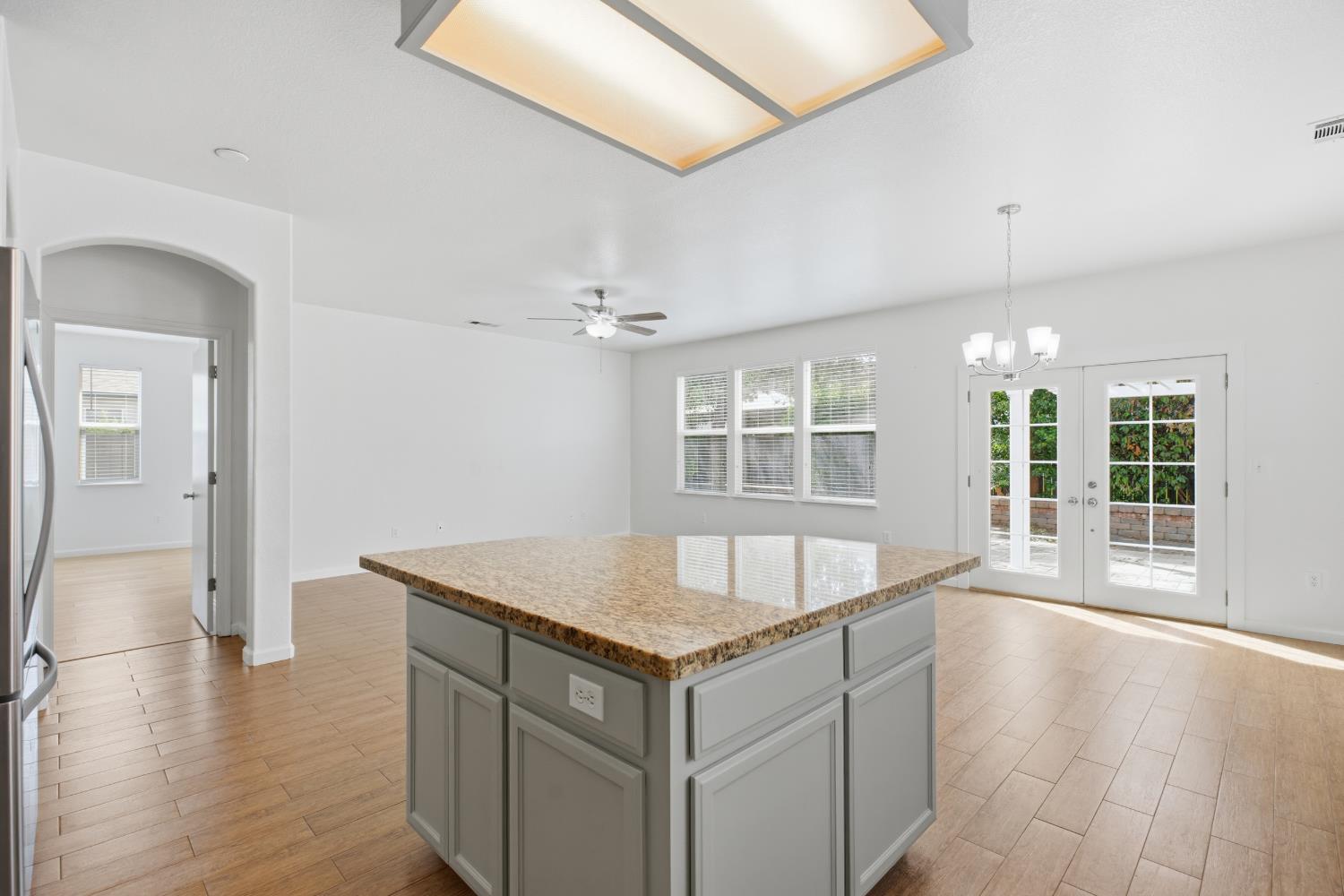 1650 Solaro Way, Manteca, CA 95336