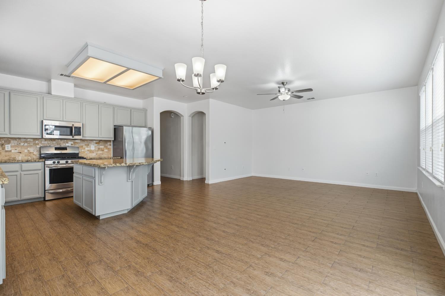 1650 Solaro Way, Manteca, CA 95336