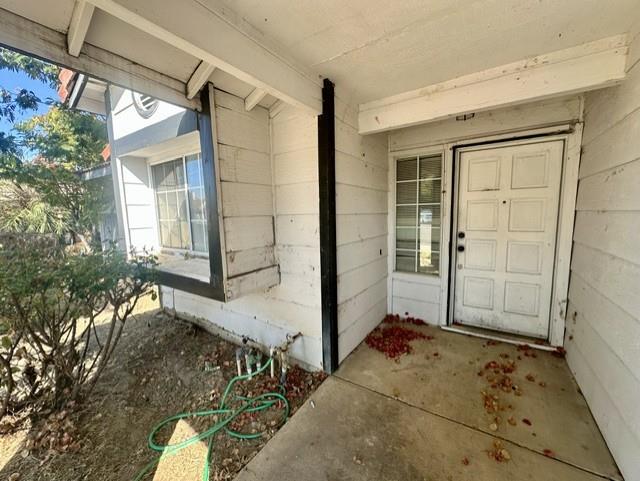 1507 Oak Canyon Dr, Newman, CA 95360