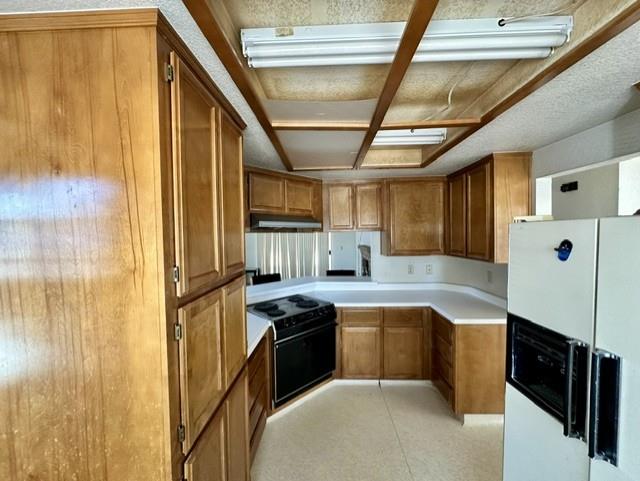 1507 Oak Canyon Dr, Newman, CA 95360