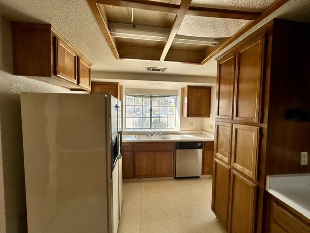 1507 Oak Canyon Dr, Newman, CA 95360