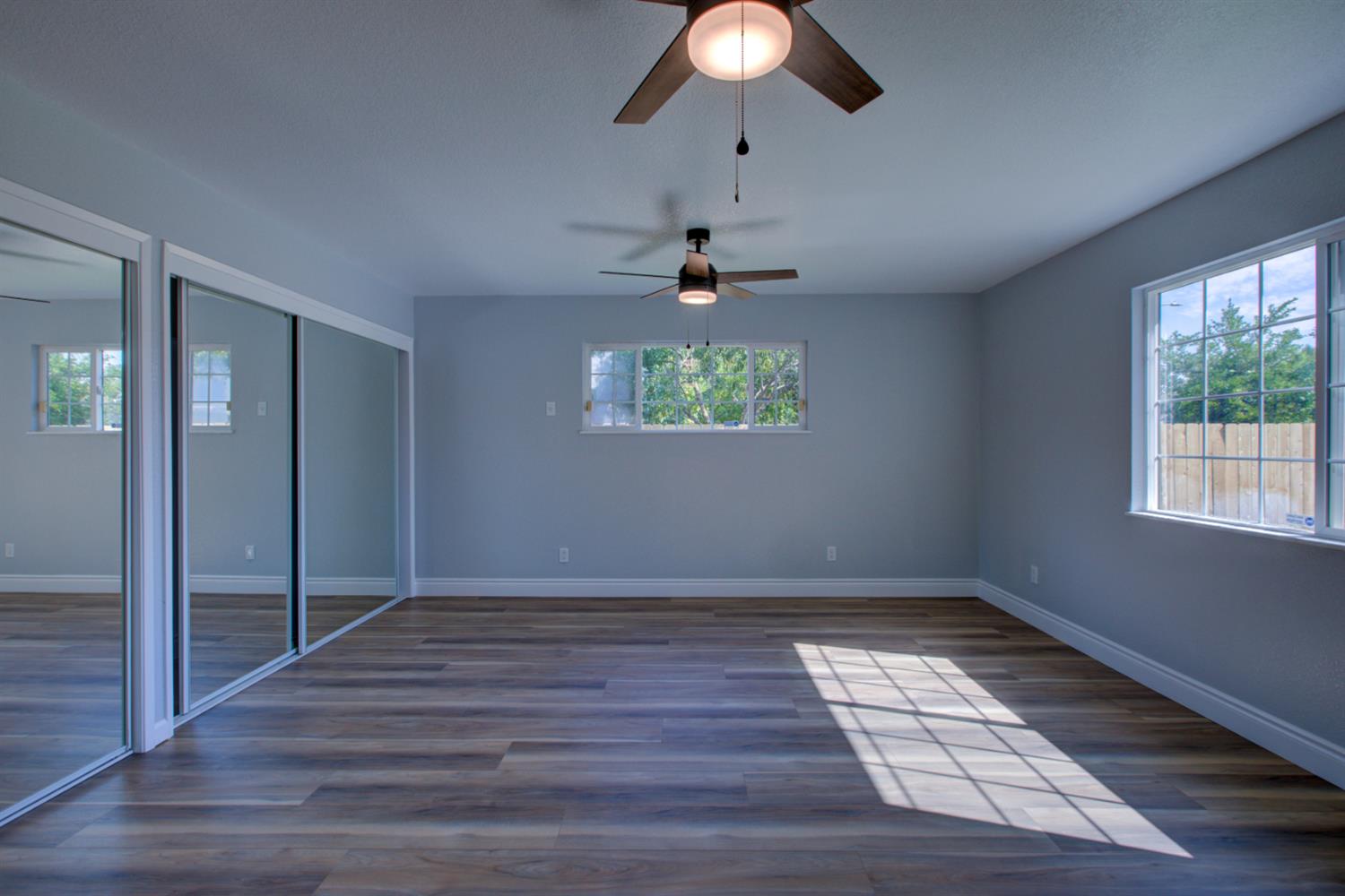 785 Fullerton Dr, Turlock, CA 95382