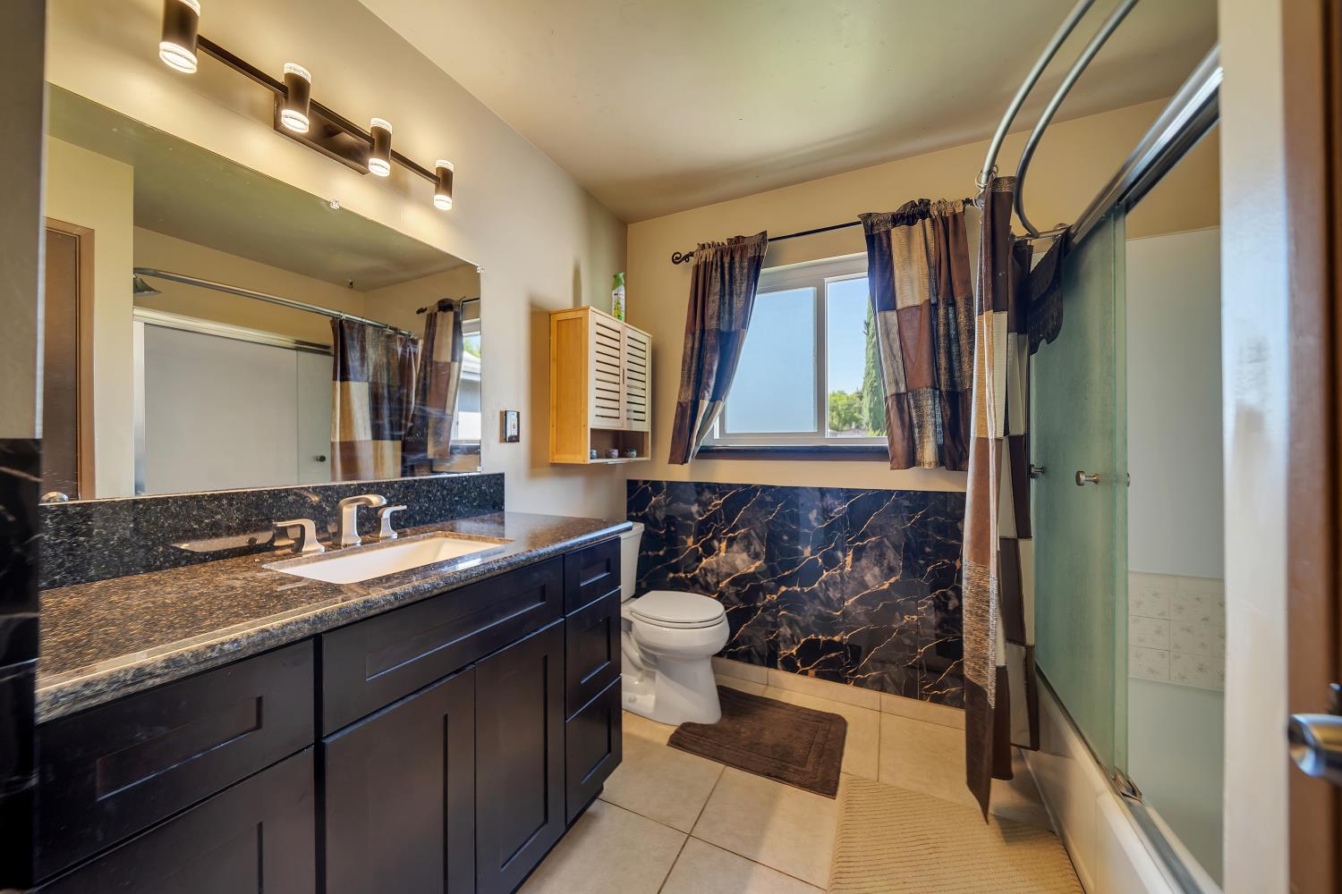 2248 September Dr, Modesto, CA 95355