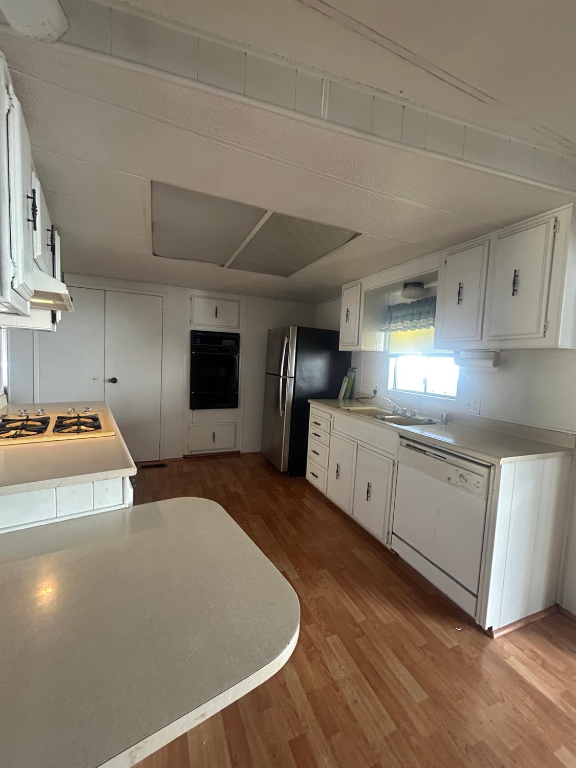 518 LEE, Turlock, CA 95382