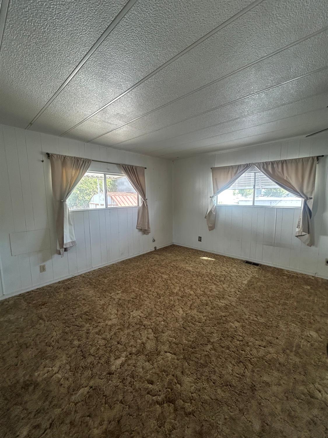 518 LEE, Turlock, CA 95382