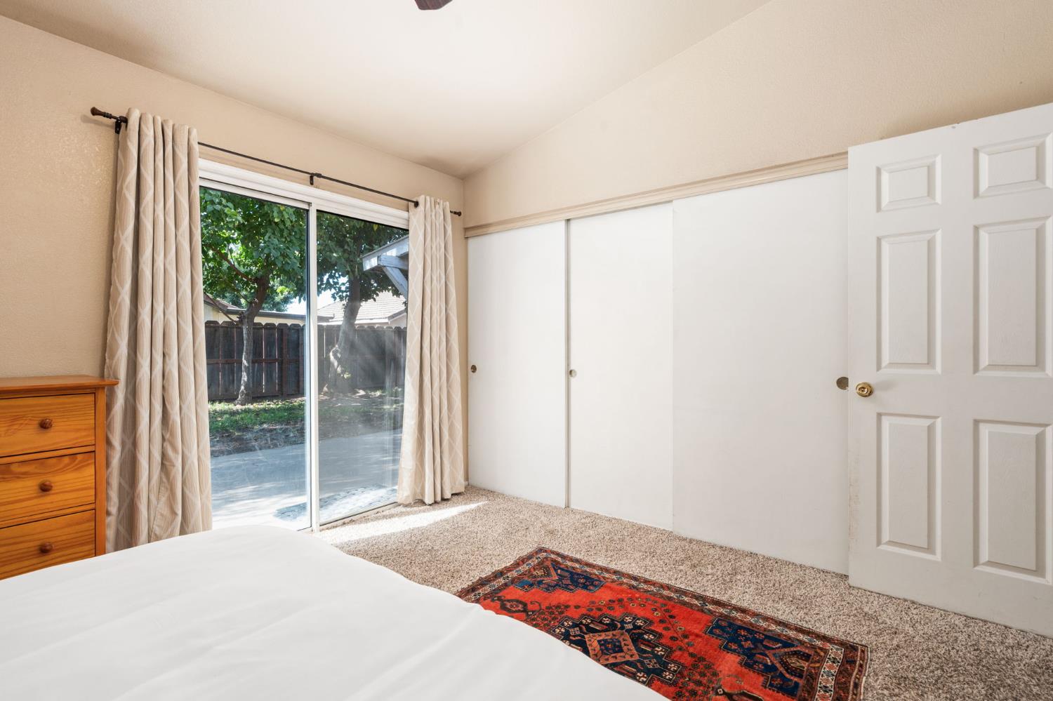 5649 W Norwich Ave, Fresno, CA 93722