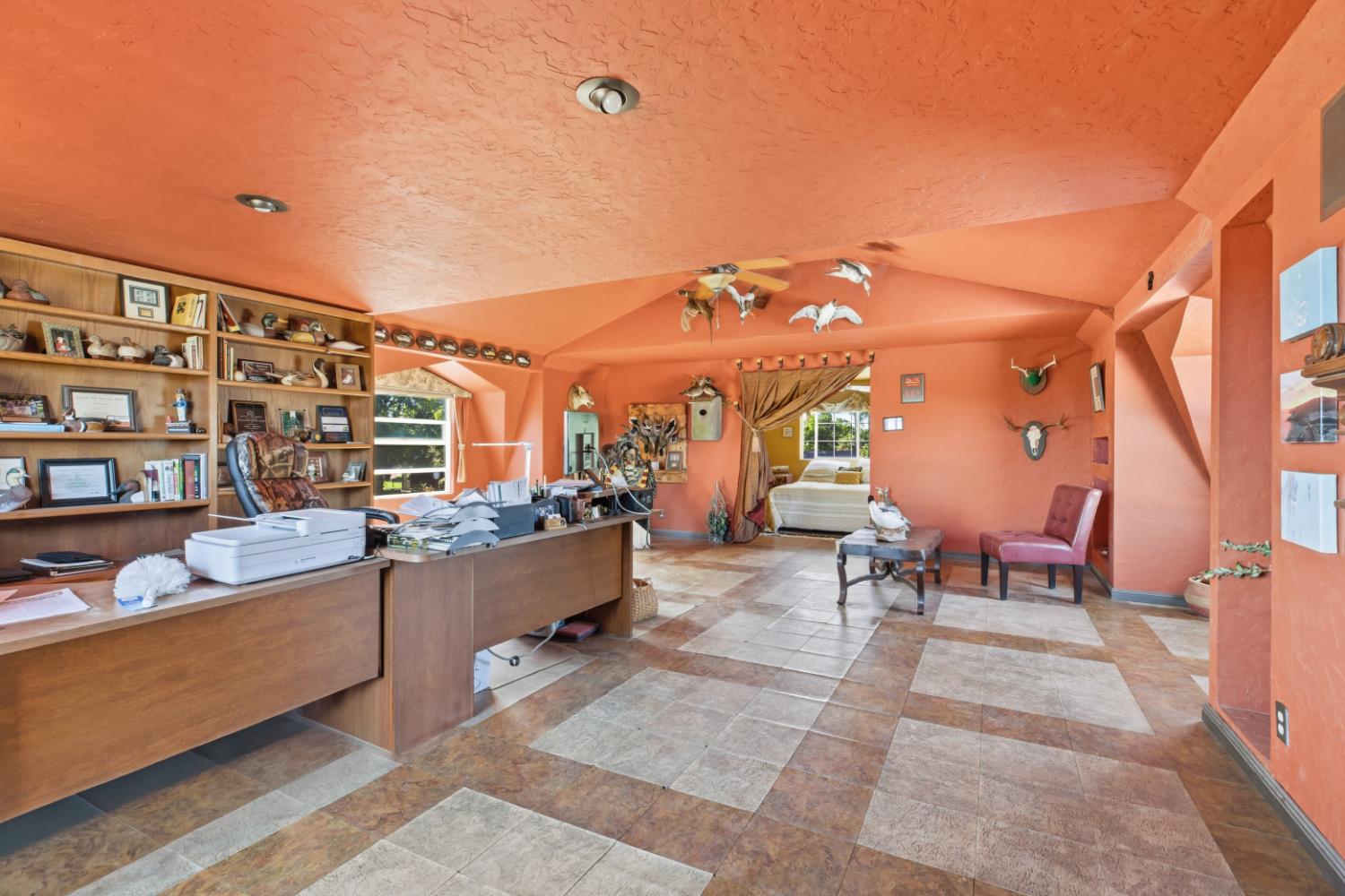 5051 12th, Hanford, CA 93230