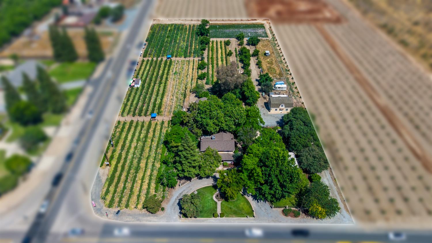 5051 12th, Hanford, CA 93230