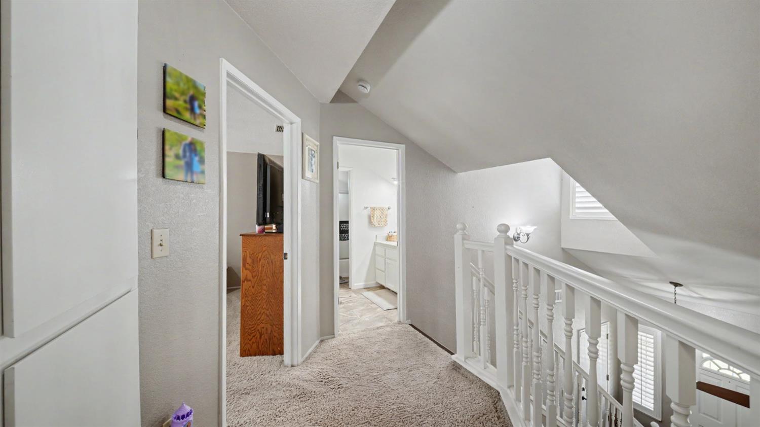 64 Obsidian Dr, Oakdale, CA 95361