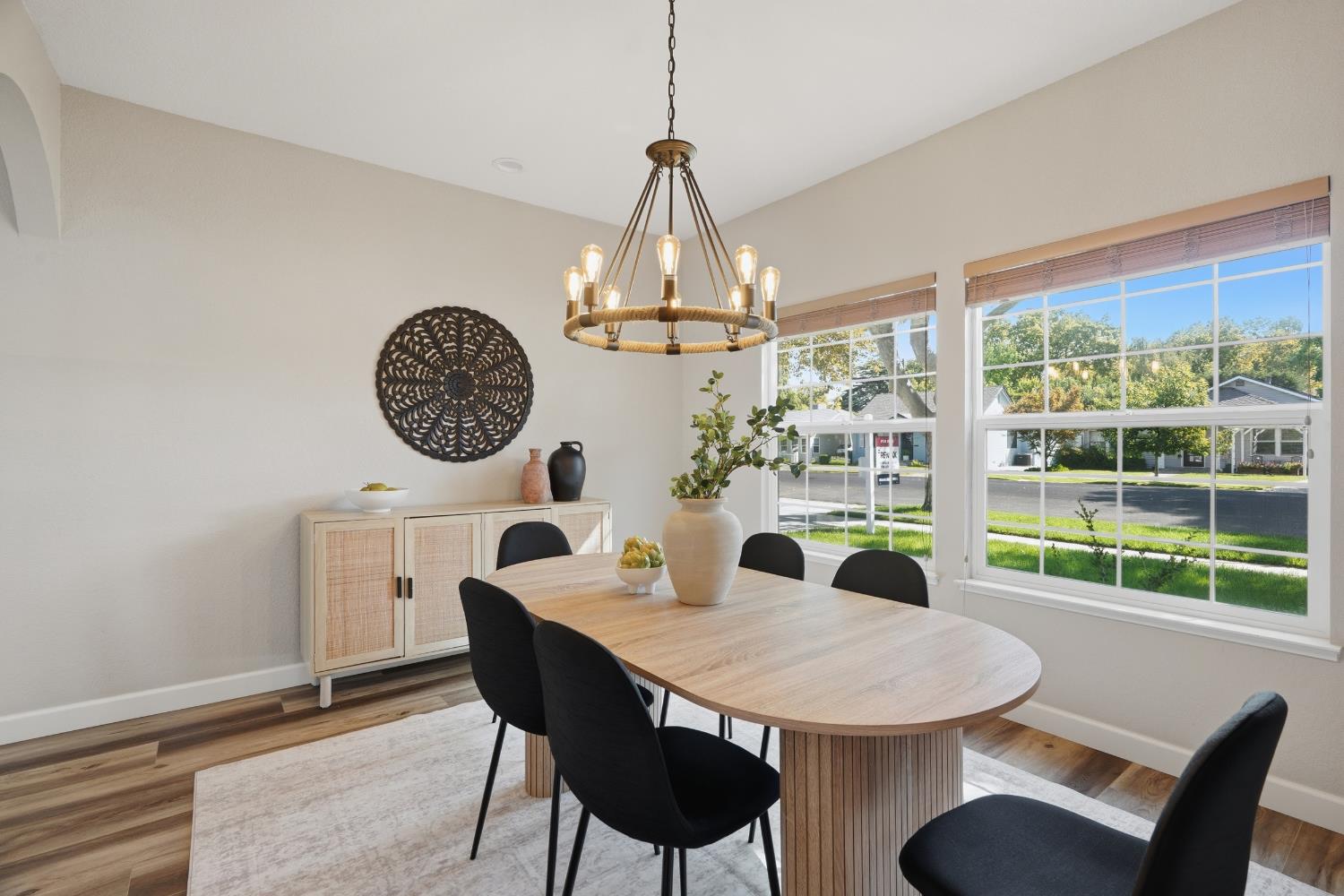 217 Palm Ave, Ripon, CA 95366