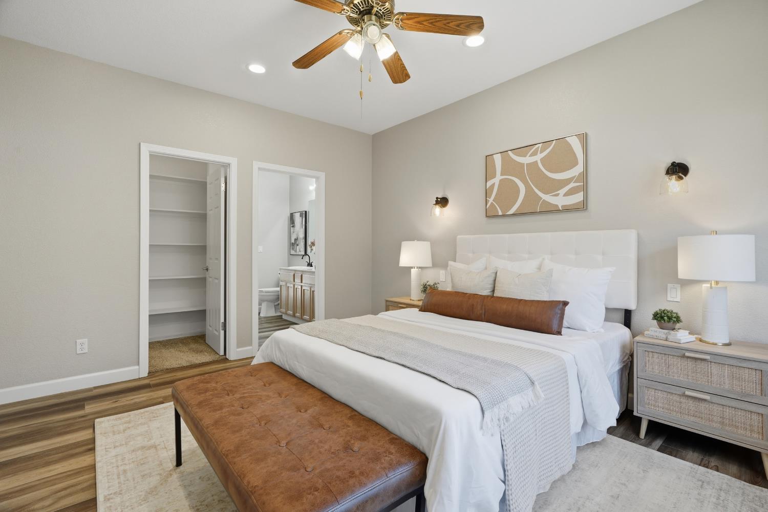 217 Palm Ave, Ripon, CA 95366