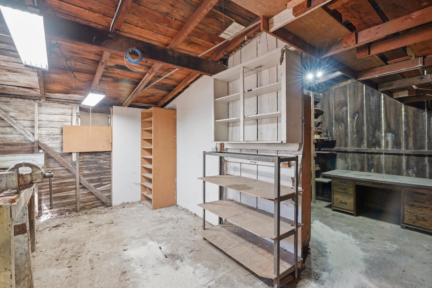 217 Palm Ave, Ripon, CA 95366