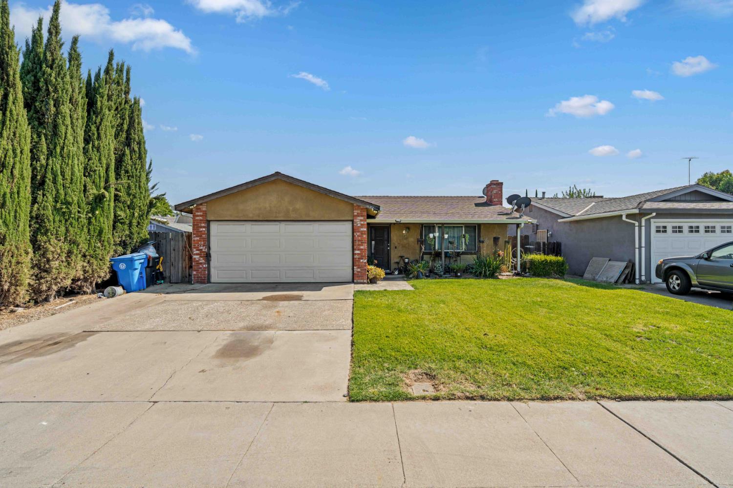 1122 Sapphire Way, Manteca, CA 95336